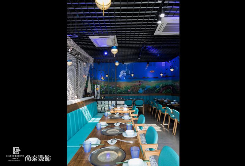 就餐區(qū)裝修實景圖