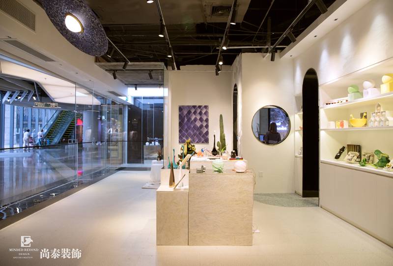 零售店大廳裝修實景圖