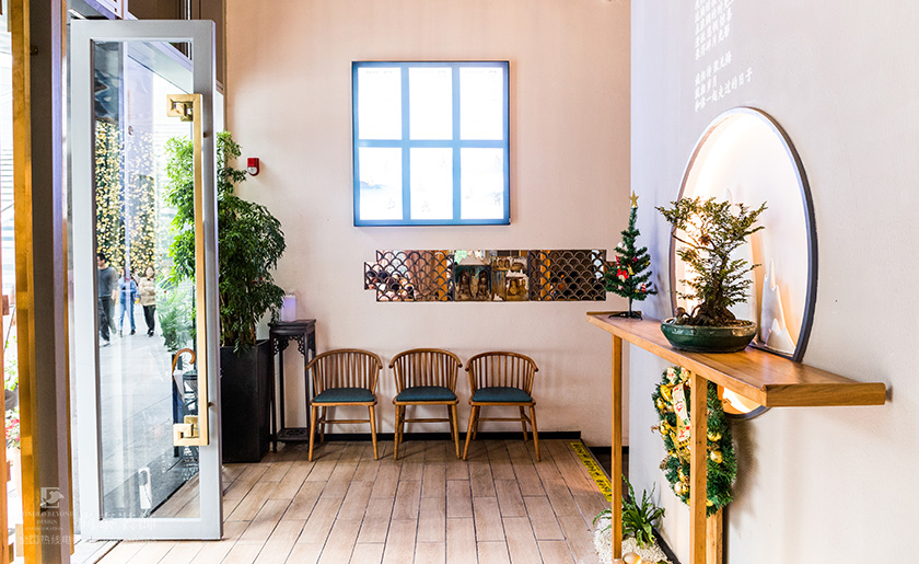 中式餐飲裝修實(shí)景圖-一樹芙蓉