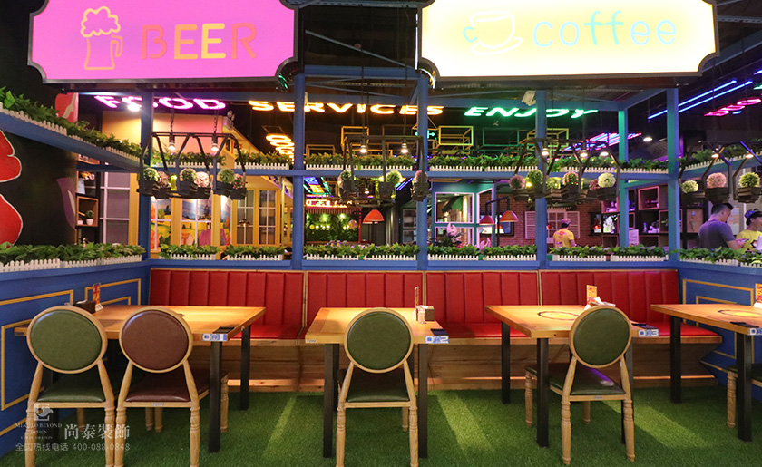 網紅餐飲店裝修實景圖-多嘴肉蟹煲