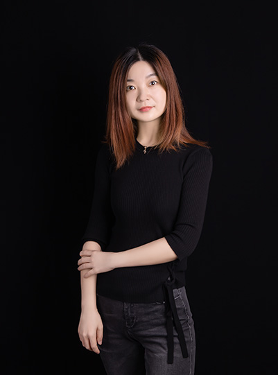 設(shè)計(jì)總監(jiān)   榮紅俊